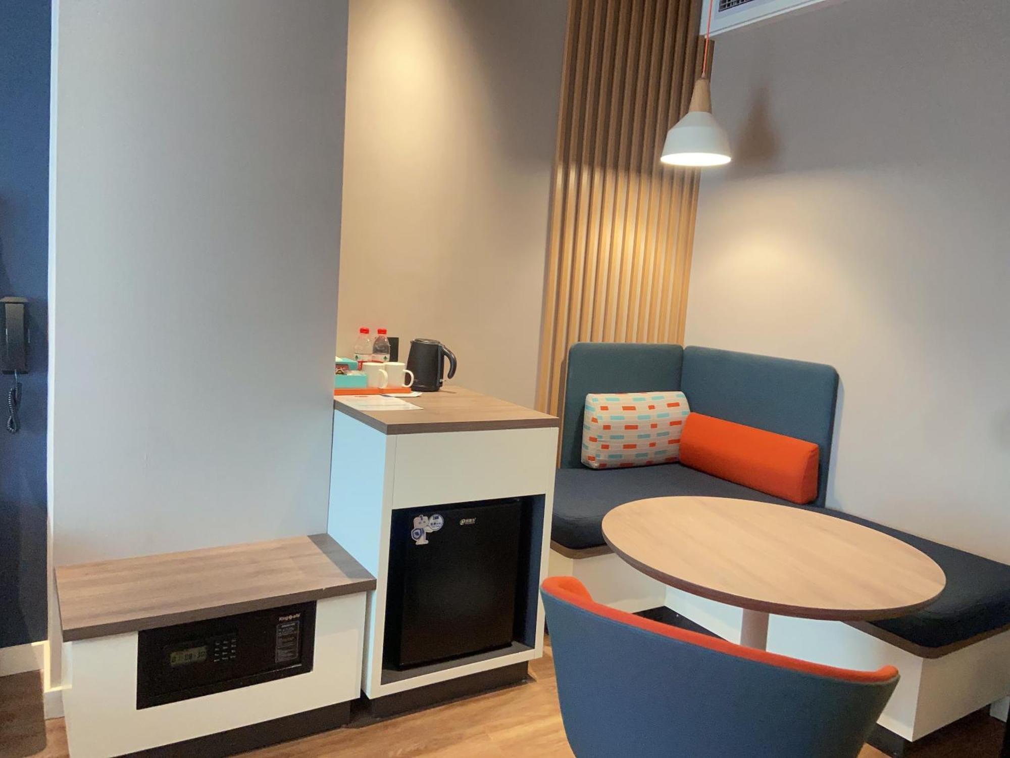 Holiday Inn Express Shanghai Expo Centre By Ihg Esterno foto