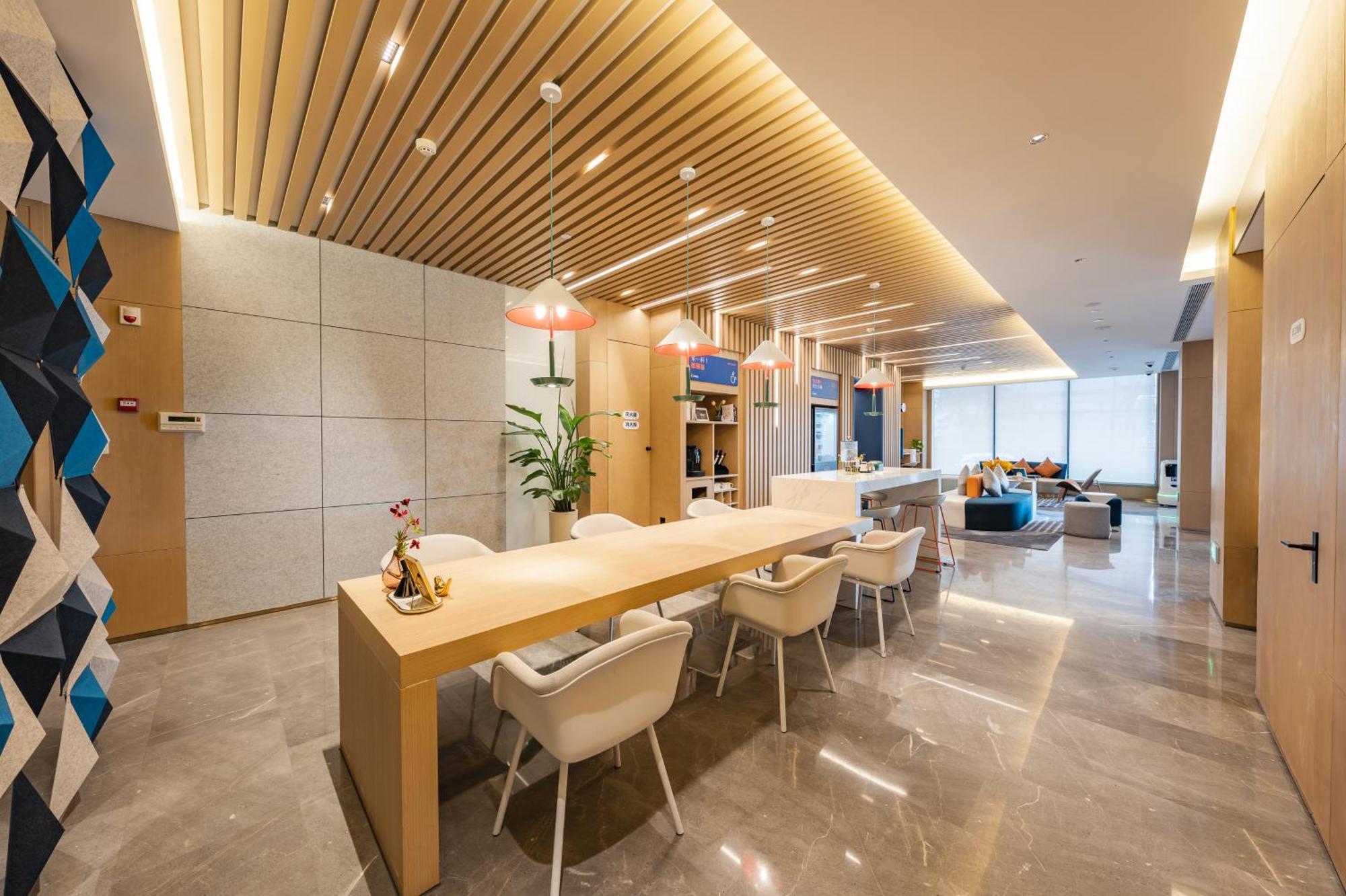 Holiday Inn Express Shanghai Expo Centre By Ihg Esterno foto